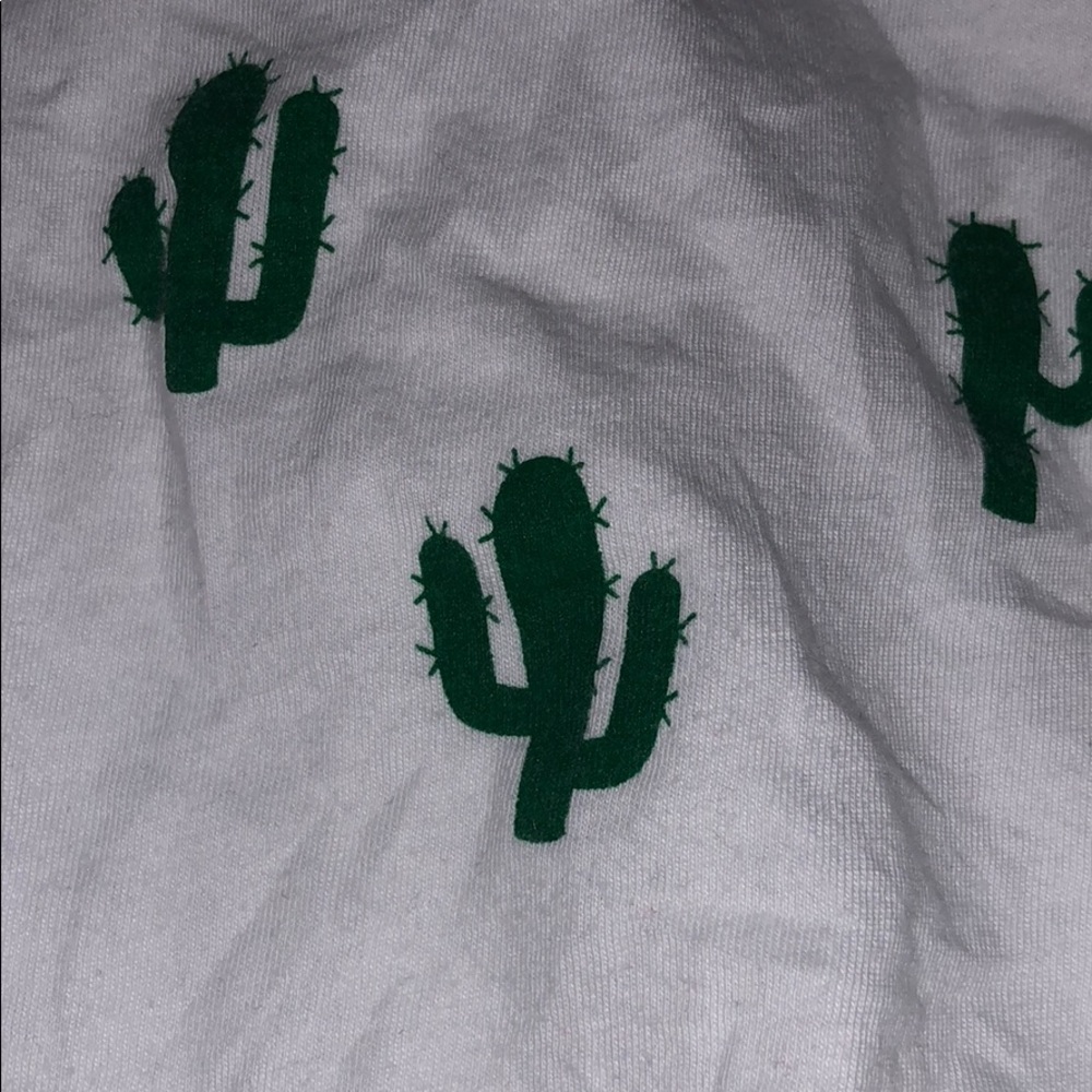 🎉HP🎉 Cactus tie up shirt xs atticute - Picture 2 of 5